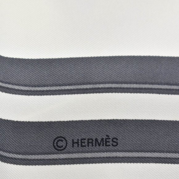 HERMES Multicolor Bride De Gala Carre 35”x35”/90 Silk 100% Scarf  #1341 - Picture 8 of 9